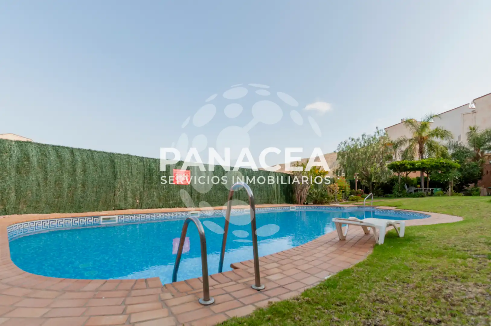 Jardín de Casa adosada en venta en Albuñol con Jardín privado, Terraza y Amueblado