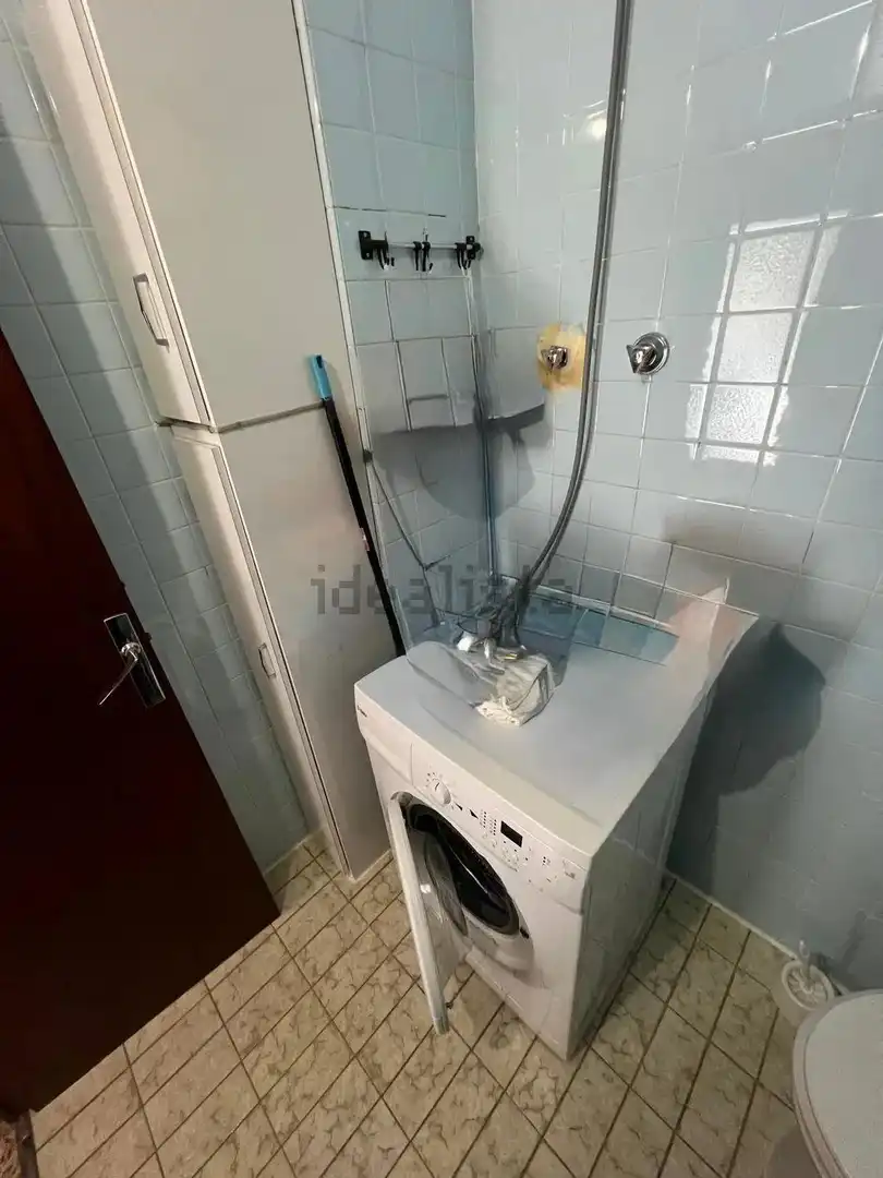 Bathroom of Flat for sale in Alcoy / Alcoi  with Air Conditioner, Heating and Storage room