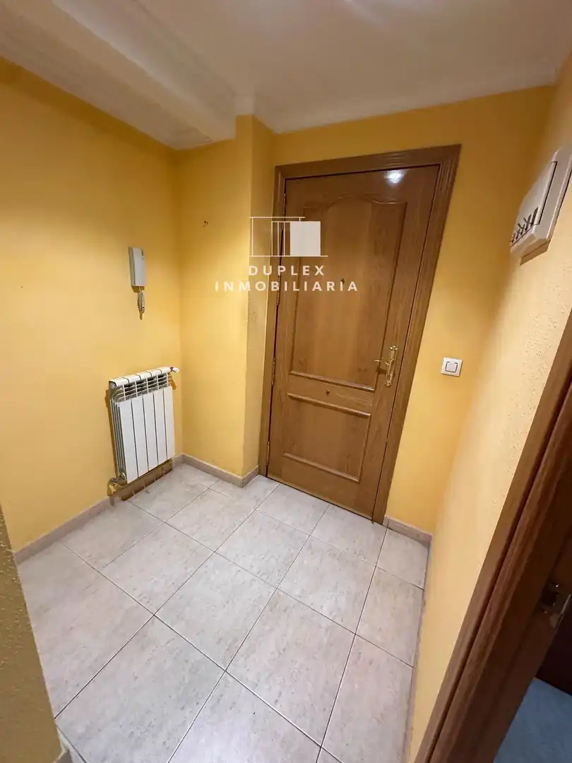Wohnung zur Miete in Cuenca mit Heizung, Terrasse und Möbliert