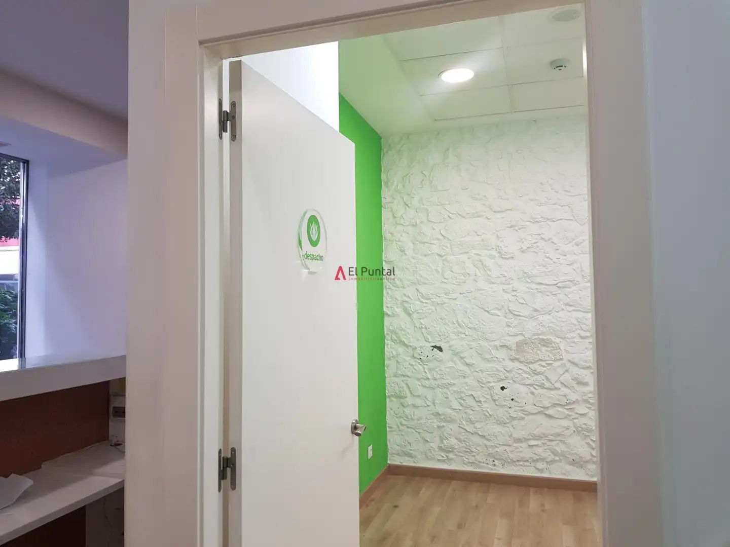 Local de lloguer en Santander amb Aire condicionat