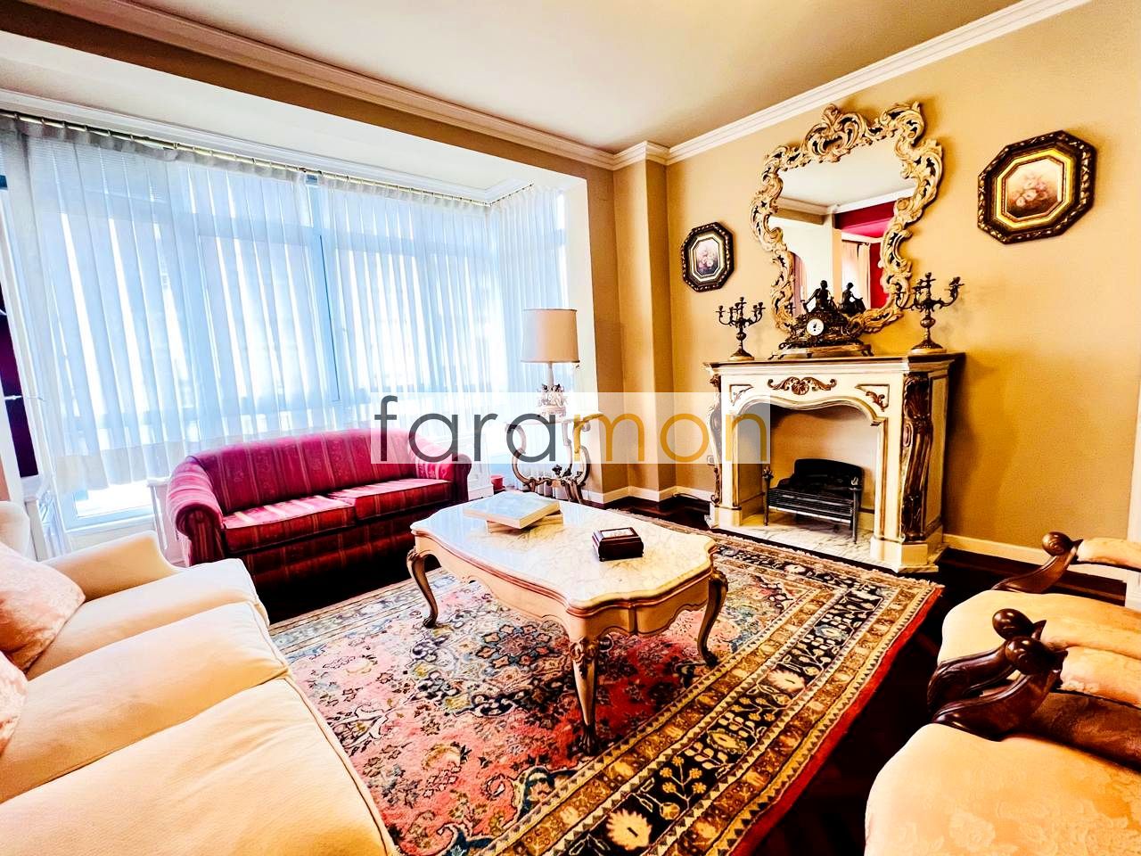 Living room of Flat for sale in Vigo   with Heating, Parquet flooring and Storage room