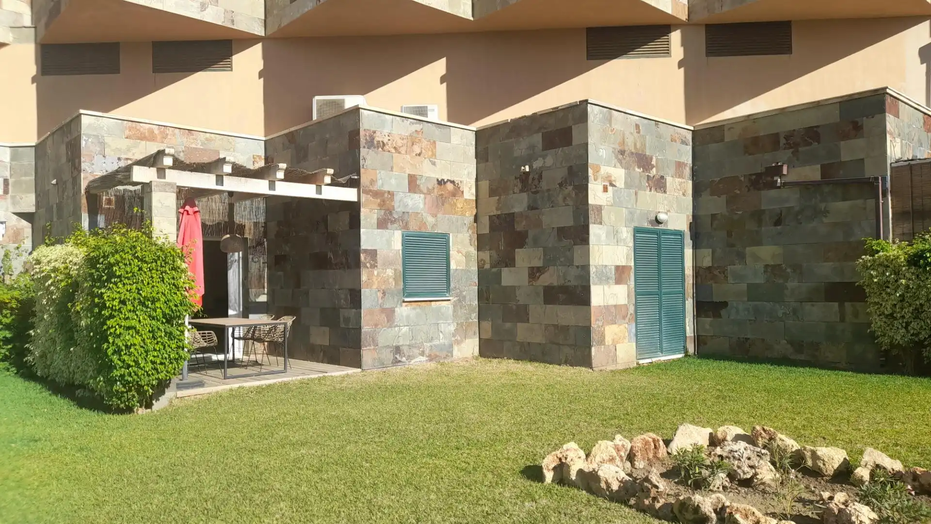 Exterior view of Flat for sale in Benalmádena  with Air Conditioner, Terrace and Storage room