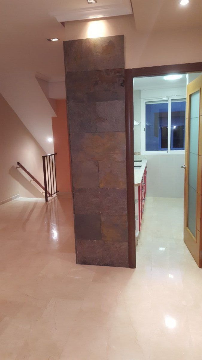 Maisonette zum Verkauf in Almodóvar del Río mit Klimaanlage und Gemeinschaftspool