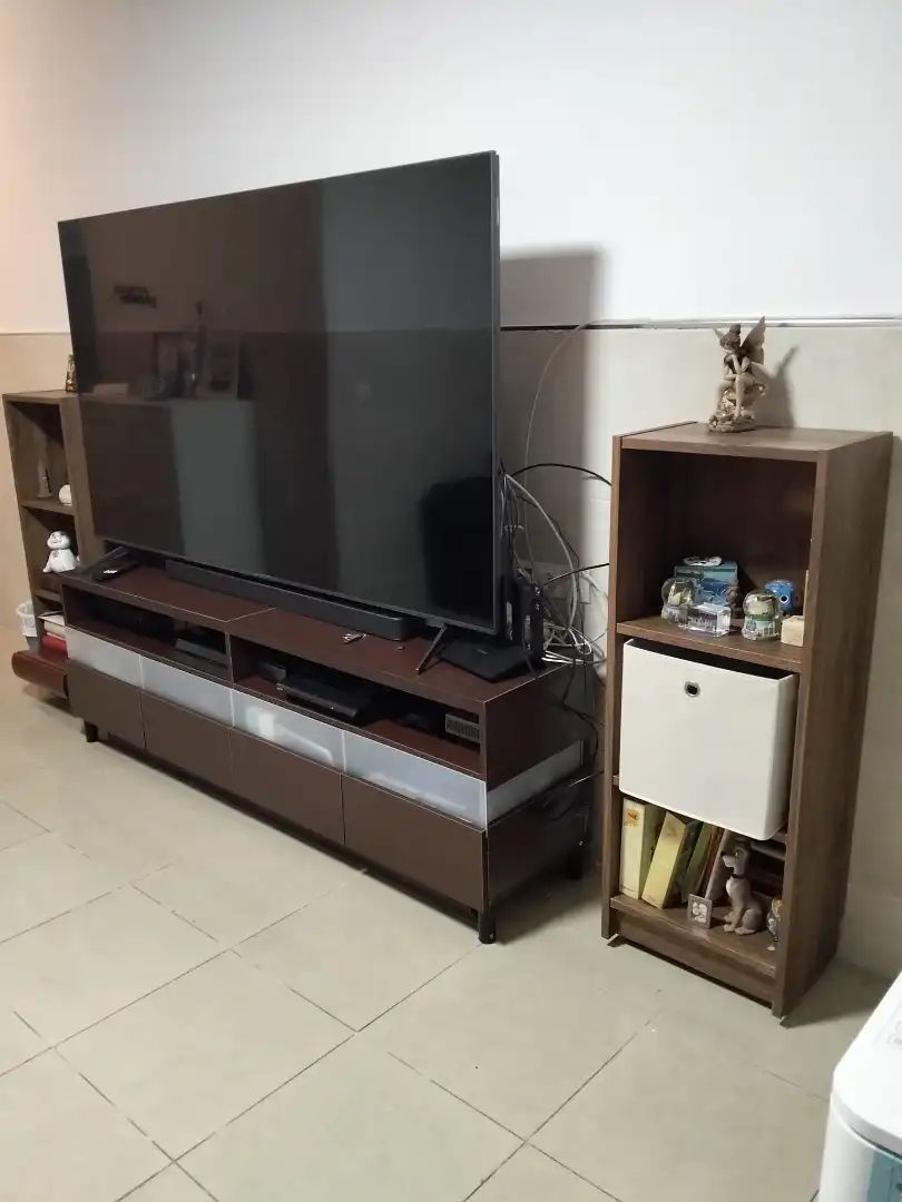 Living room of Detached homes for sale in Sevilla  with Air Conditioner, Terrace and Furnished