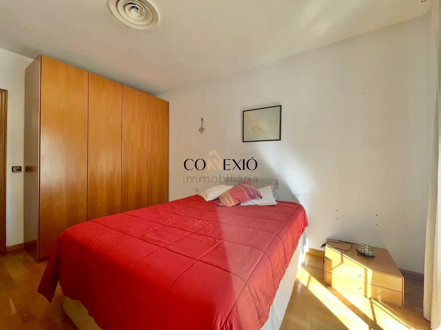 Dormitori de Casa adosada en venda en Vilablareix amb Aire condicionat, Calefacció i Parquet