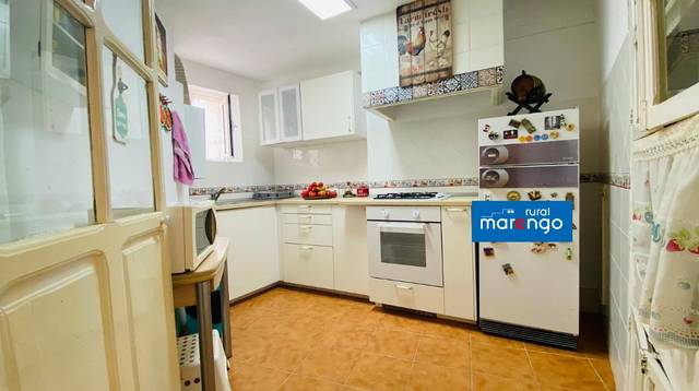 Piso en Venta en Zucaina