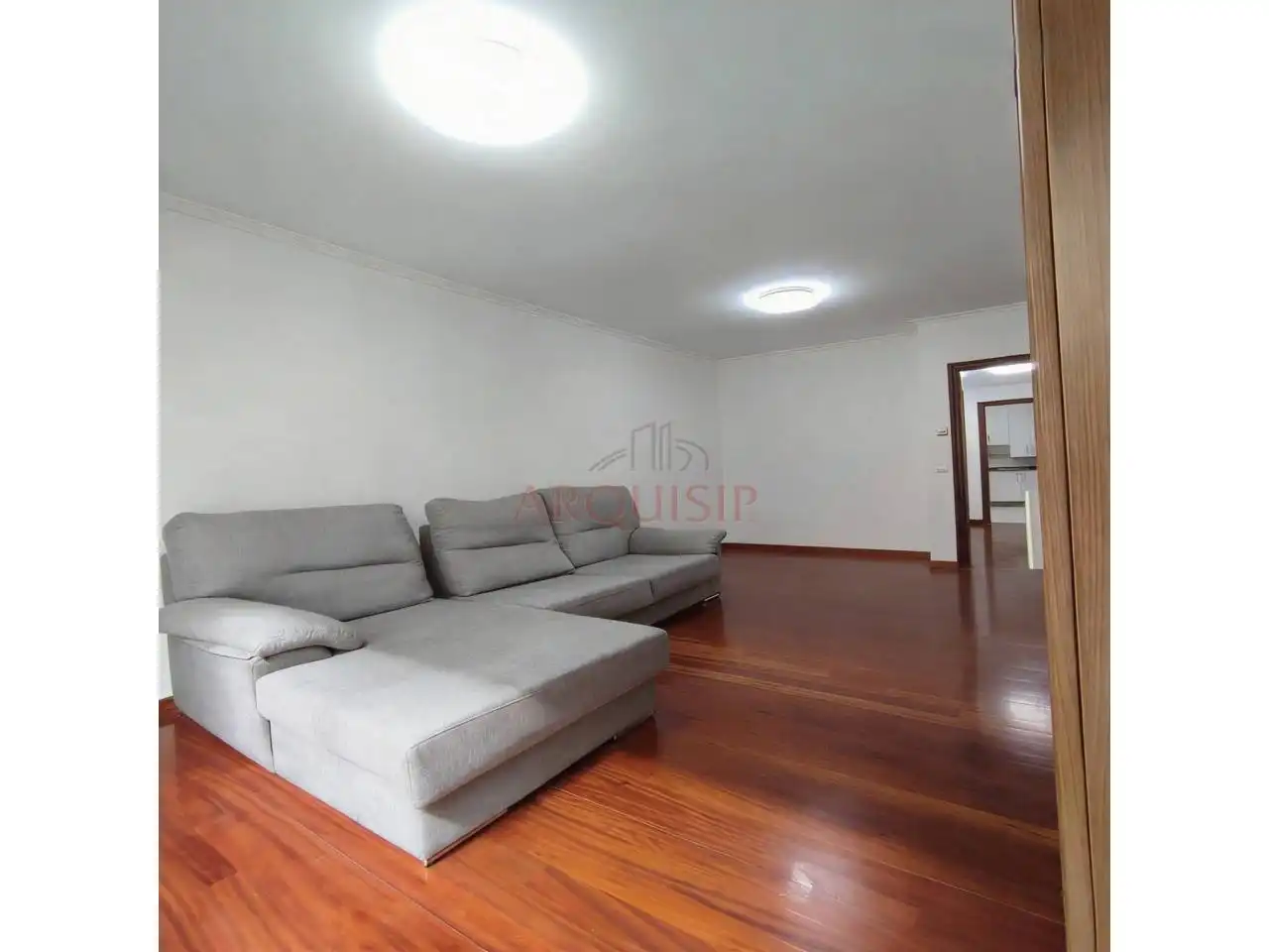 Sala d'estar de Pis en venda en Ames amb Calefacció, Parquet i Balcó