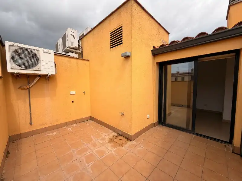 Terraza de Piso en venta en La Bisbal d'Empordà con Aire acondicionado, Calefacción y Parquet