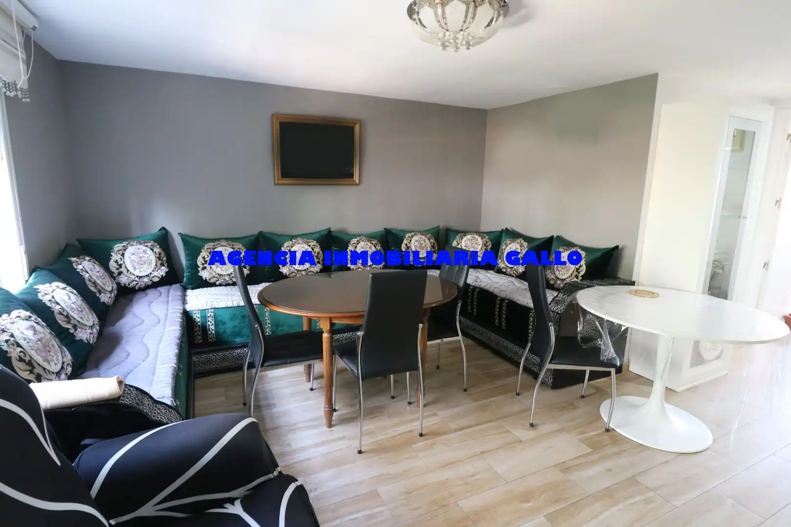 Comedor de Piso en venta en Sevilla con Aire acondicionado