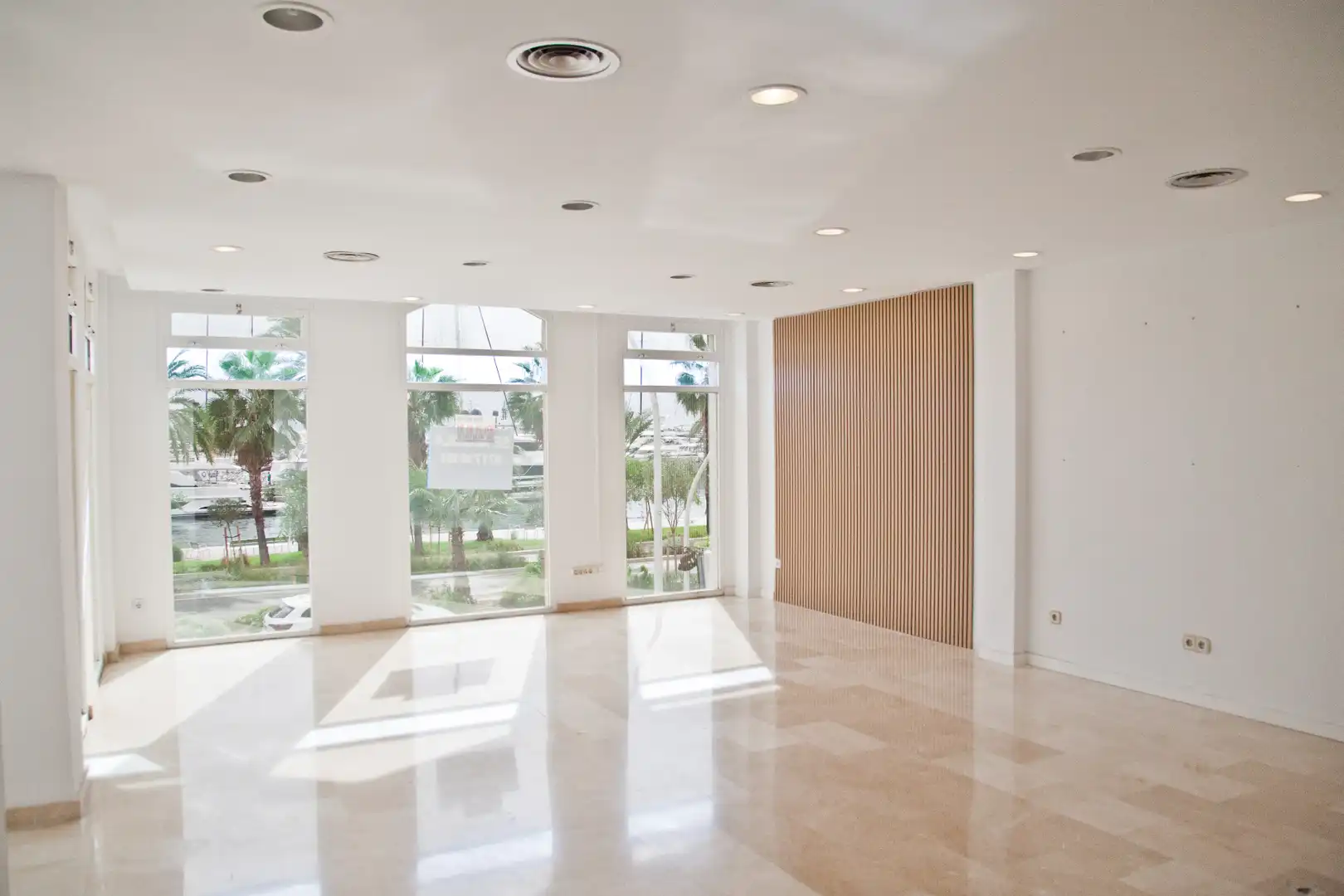 Gewerbefläche zur Miete in Passeig Marítim 26, imagen 3
