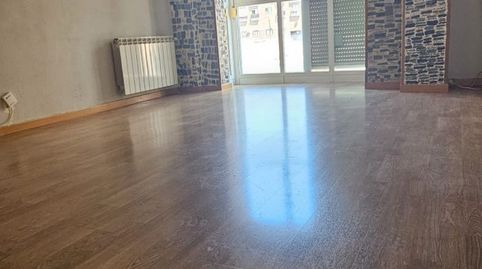 Foto 2 de Piso en venta en Valdesaz, Casco Histórico de Vallecas, Madrid Capital