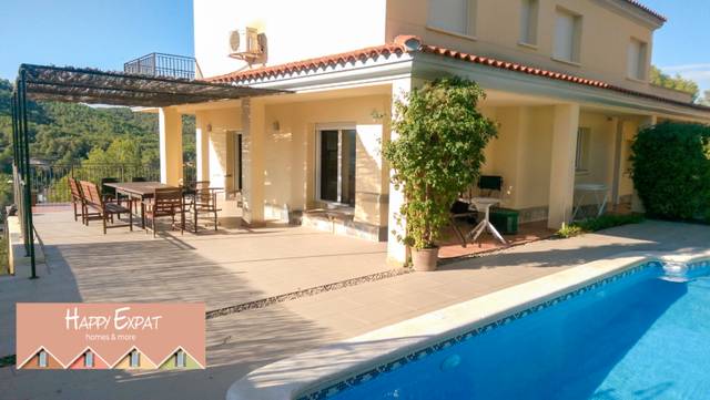 Casa-chalet en Alquiler en Olivella