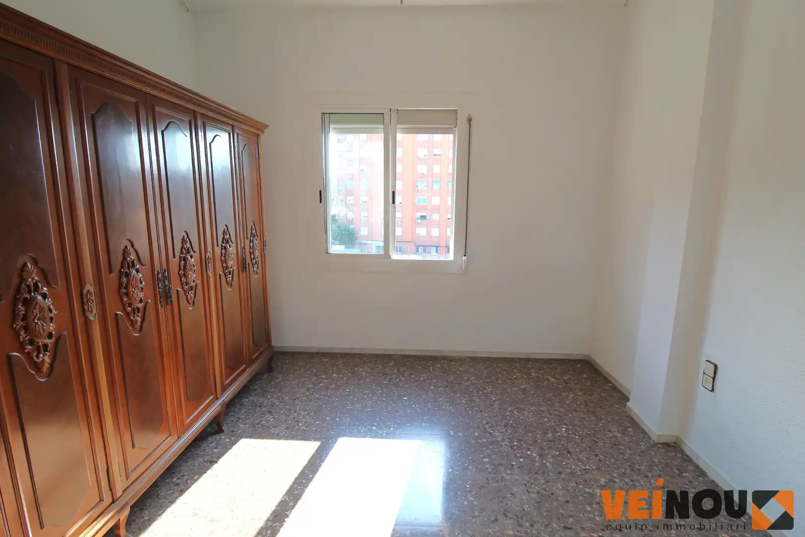 Habitación de Piso en venta en L'Hospitalet de Llobregat con Balcón