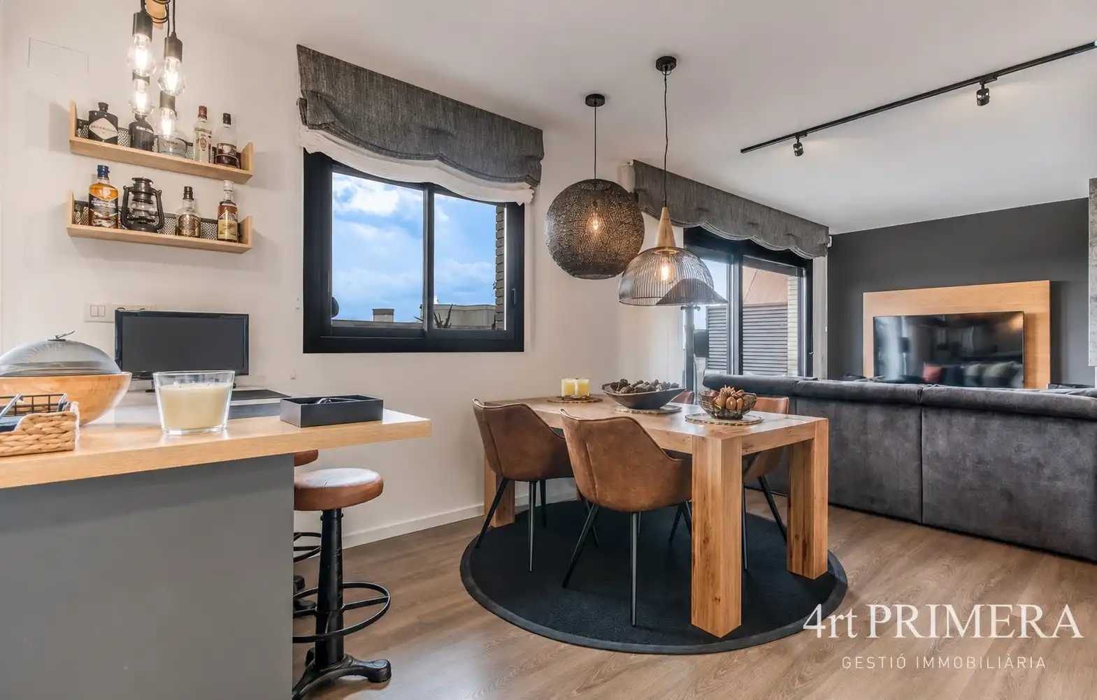 Sala de estar de Ático en venta en L'Ametlla del Vallès con Aire acondicionado, Calefacción y Parquet