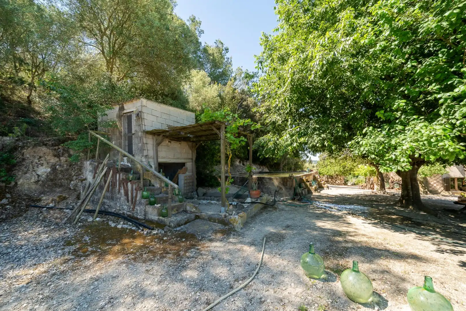 Finca rústica en venta en Sant Joan con Jardín privado, Terraza y Trastero