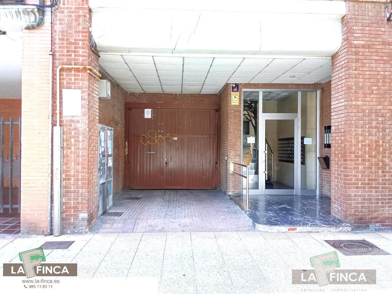 Garage for sale in Vallobín