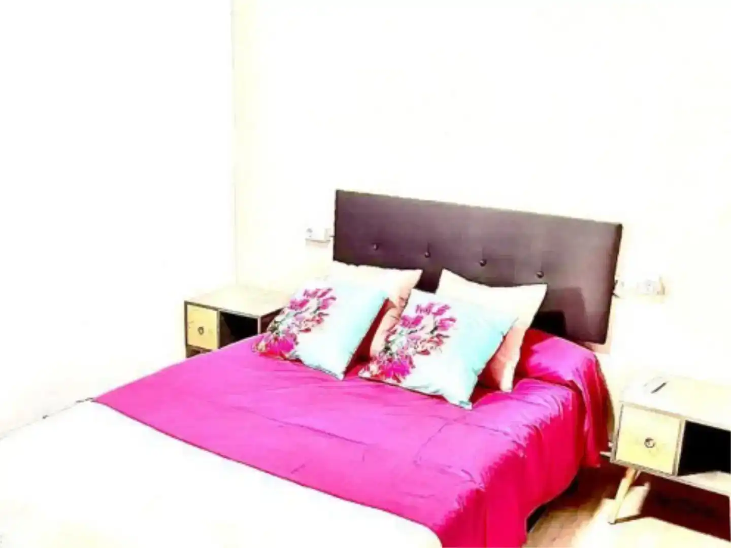 Habitación de Planta baja de alquiler en Robleda con Jardín privado, Trastero y Amueblado