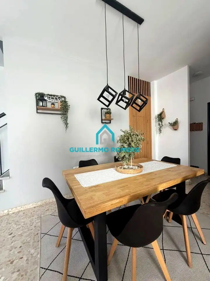 Comedor de Dúplex en venta en Coria del Río