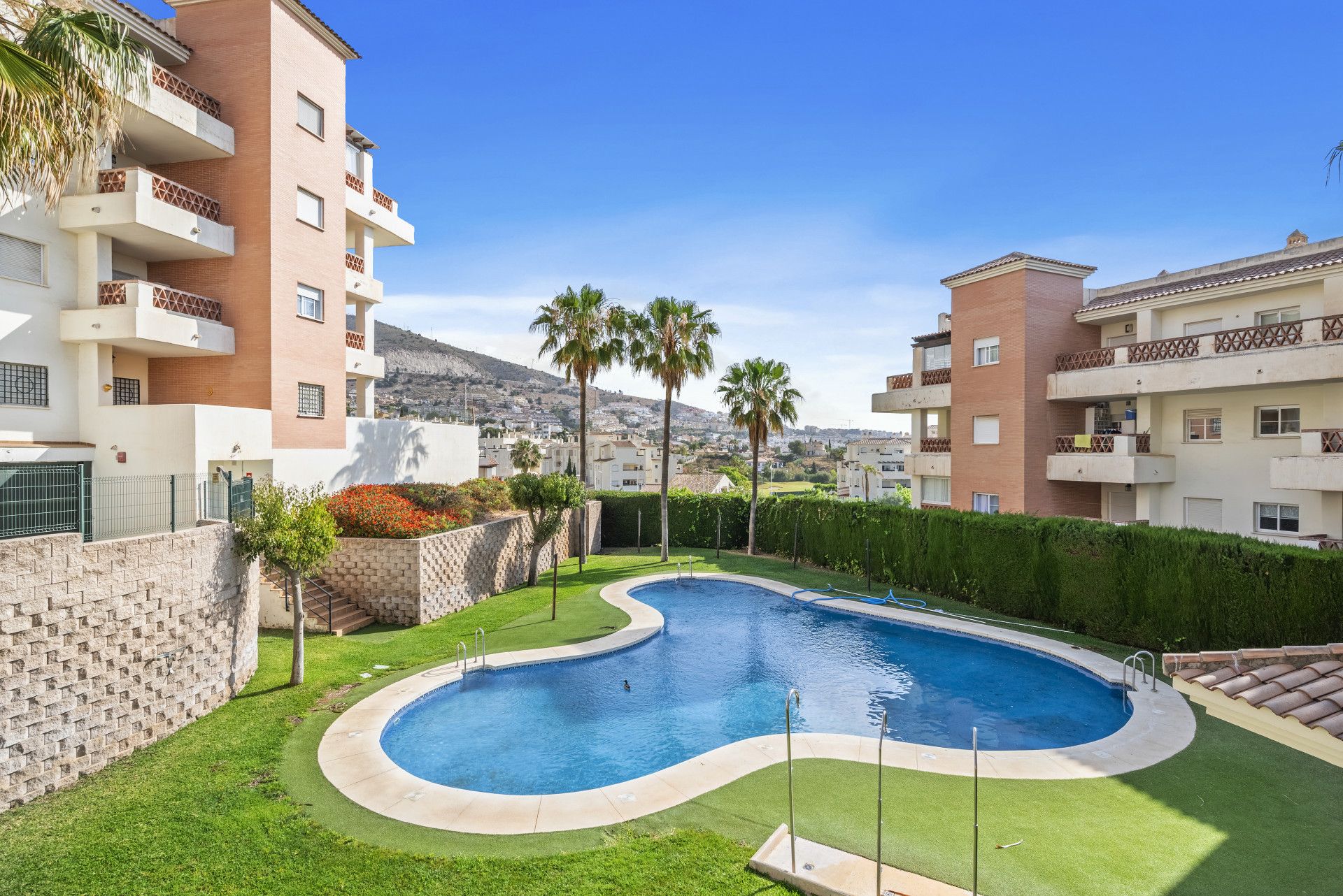 Swimming pool of Apartment for sale in Benalmádena  with Air Conditioner, Terrace and Swimming Pool