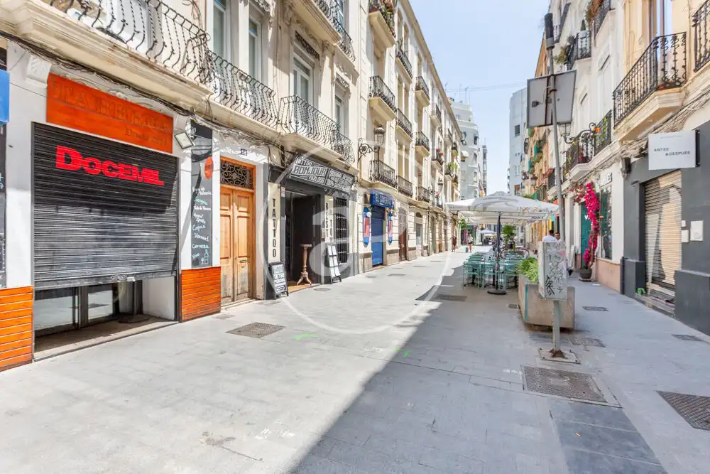 Exterior view of Flat for rent in Valencia  with Air Conditioner, Heating and Terrace