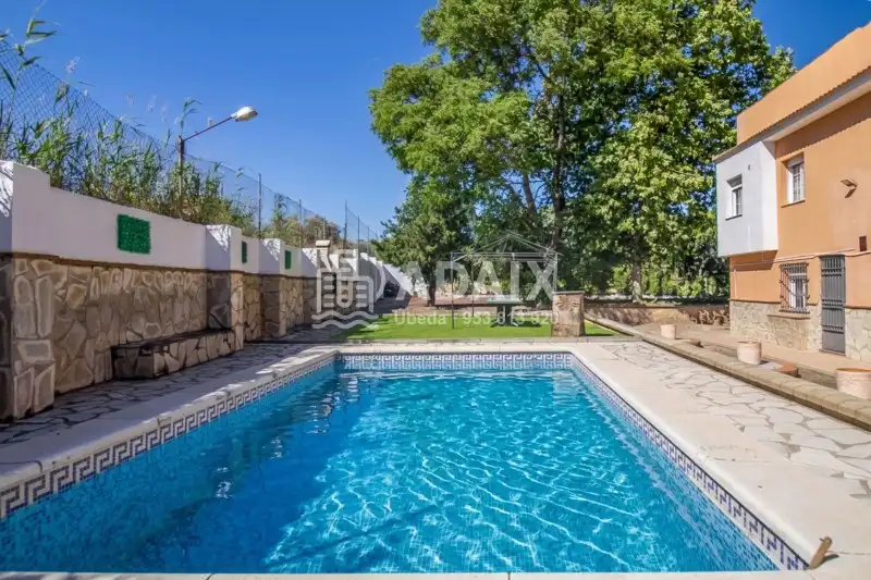 Country homes for sale in Úbeda