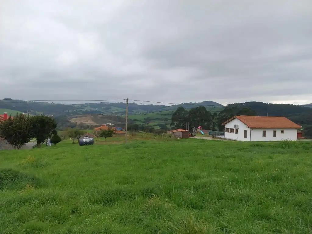 Residential land for sale in Corvera de Asturias