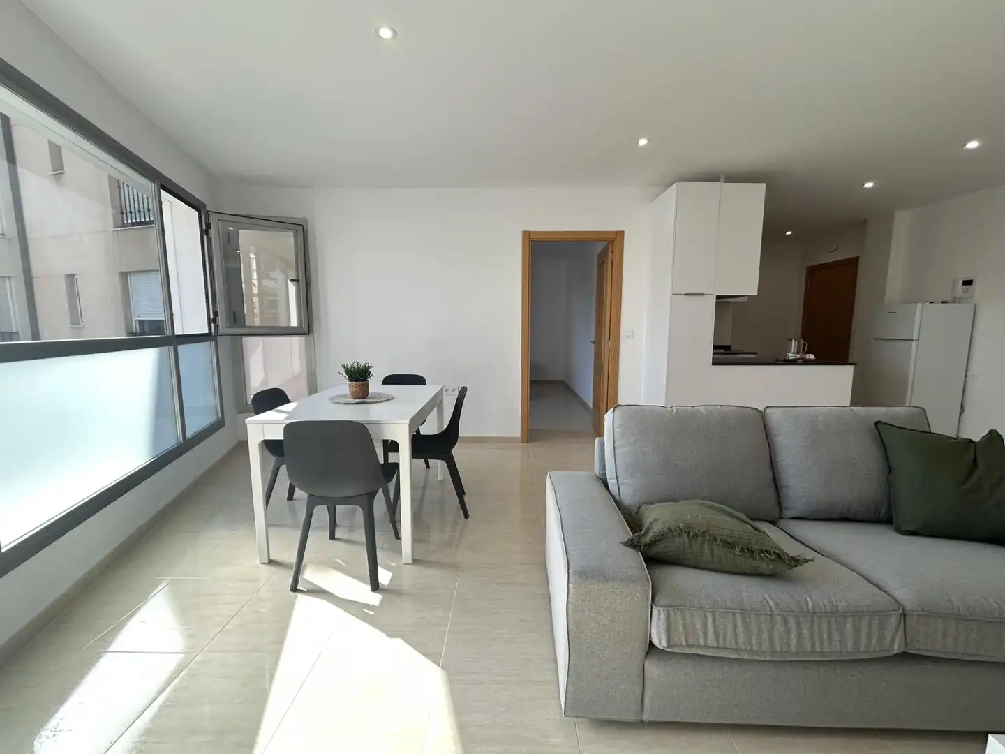 Wohnzimmer von Wohnungen zur Miete in Burriana / Borriana mit Klimaanlage, Heizung und Möbliert
