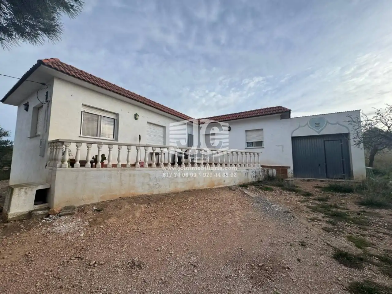 Exterior view of Houses for sale in Tortosa  with Air Conditioner, Private garden and Terrace