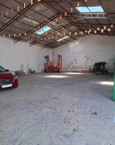 Nave industrial en Venta en Santa Ana en Tribaldos