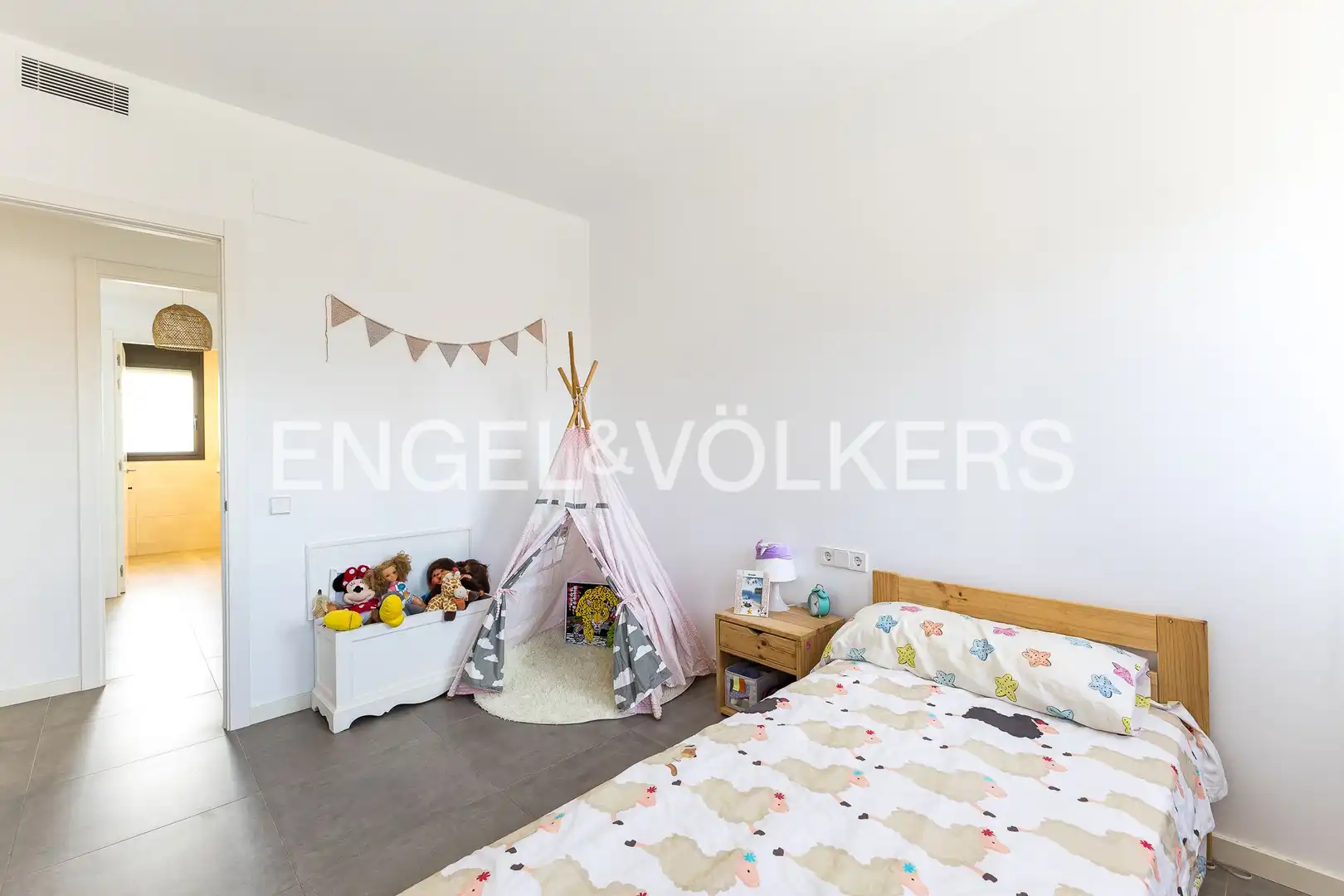Bedroom of Detached homes for sale in El Vendrell  with Air Conditioner, Heating and Private garden