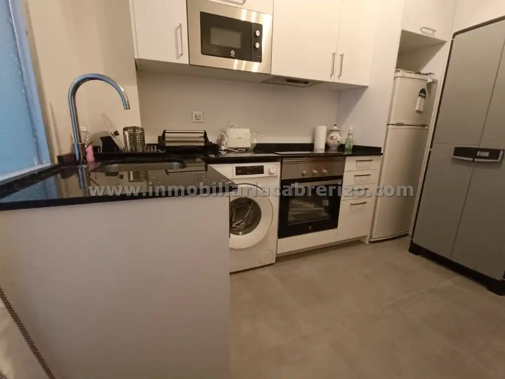 Kitchen of Flat for rent in  Logroño  with Heating, Parquet flooring and Terrace