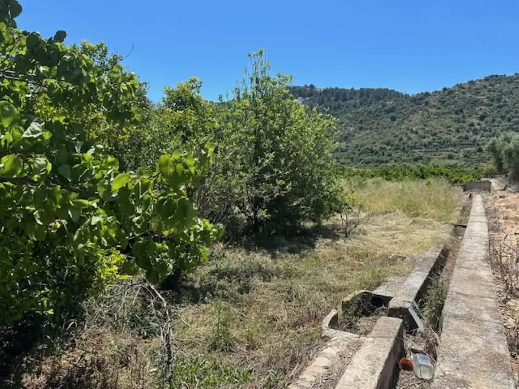 Terreno en venta en La Font d'en Carròs