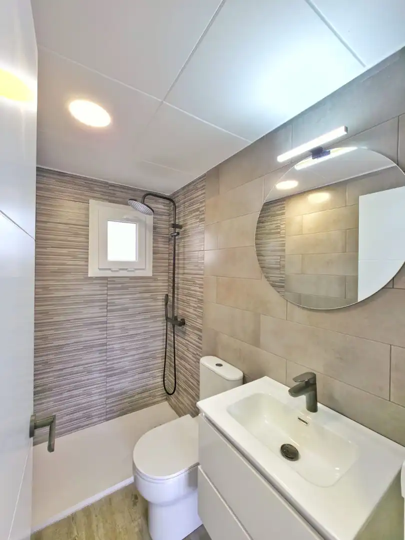 Bathroom of Flat for sale in La Plantera
