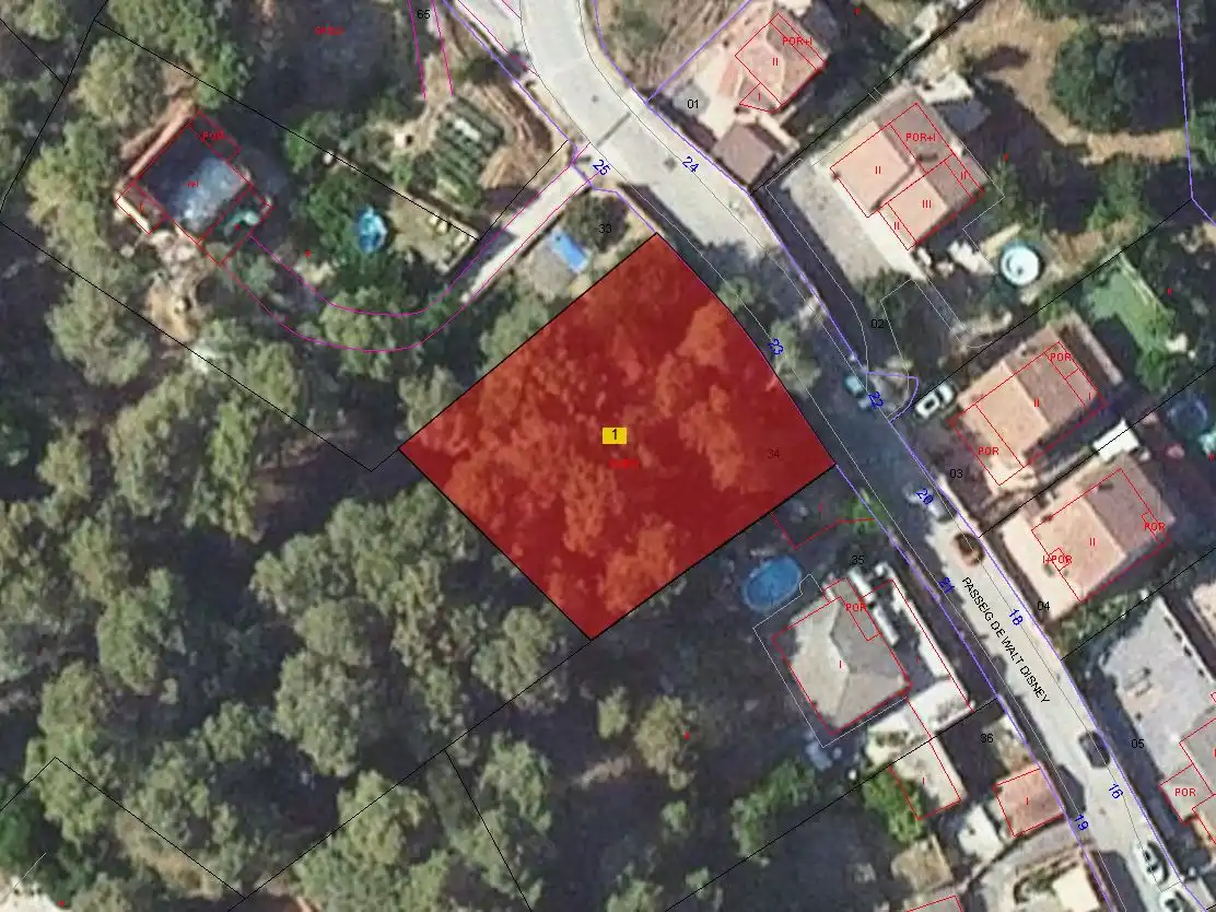 Wohnbaugrundstück zum Verkauf in Passeig Walt Disney 23, imagen 3
