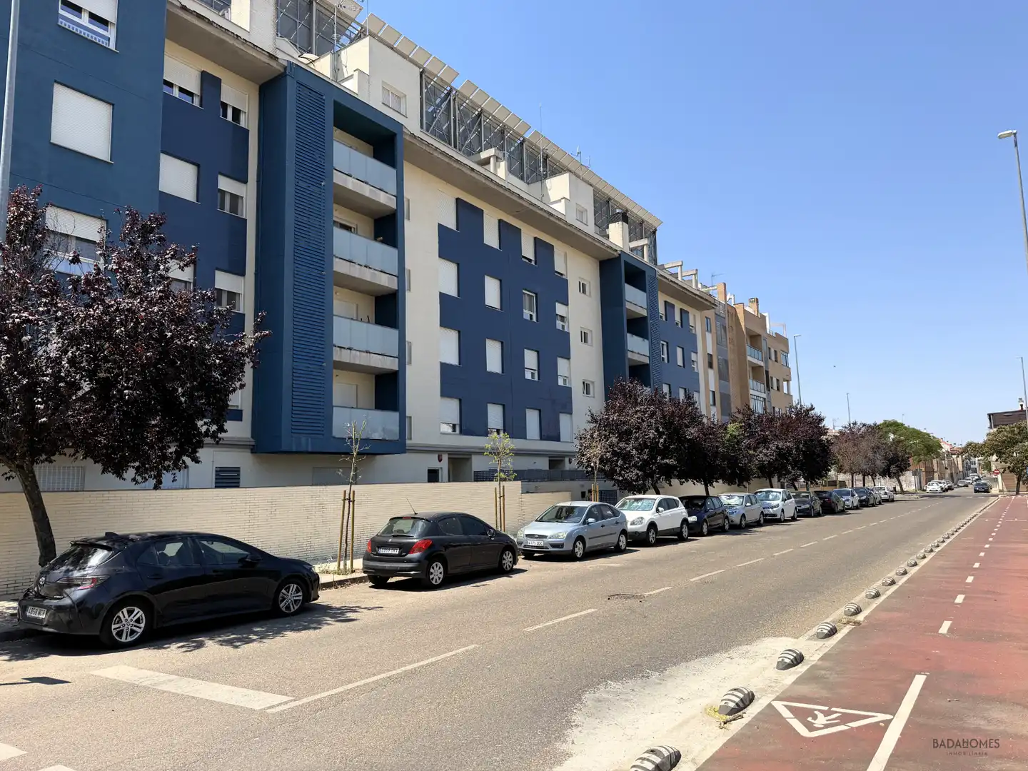 Vista exterior de Planta baixa en venda en Badajoz amb Aire condicionat, Calefacció i Terrassa
