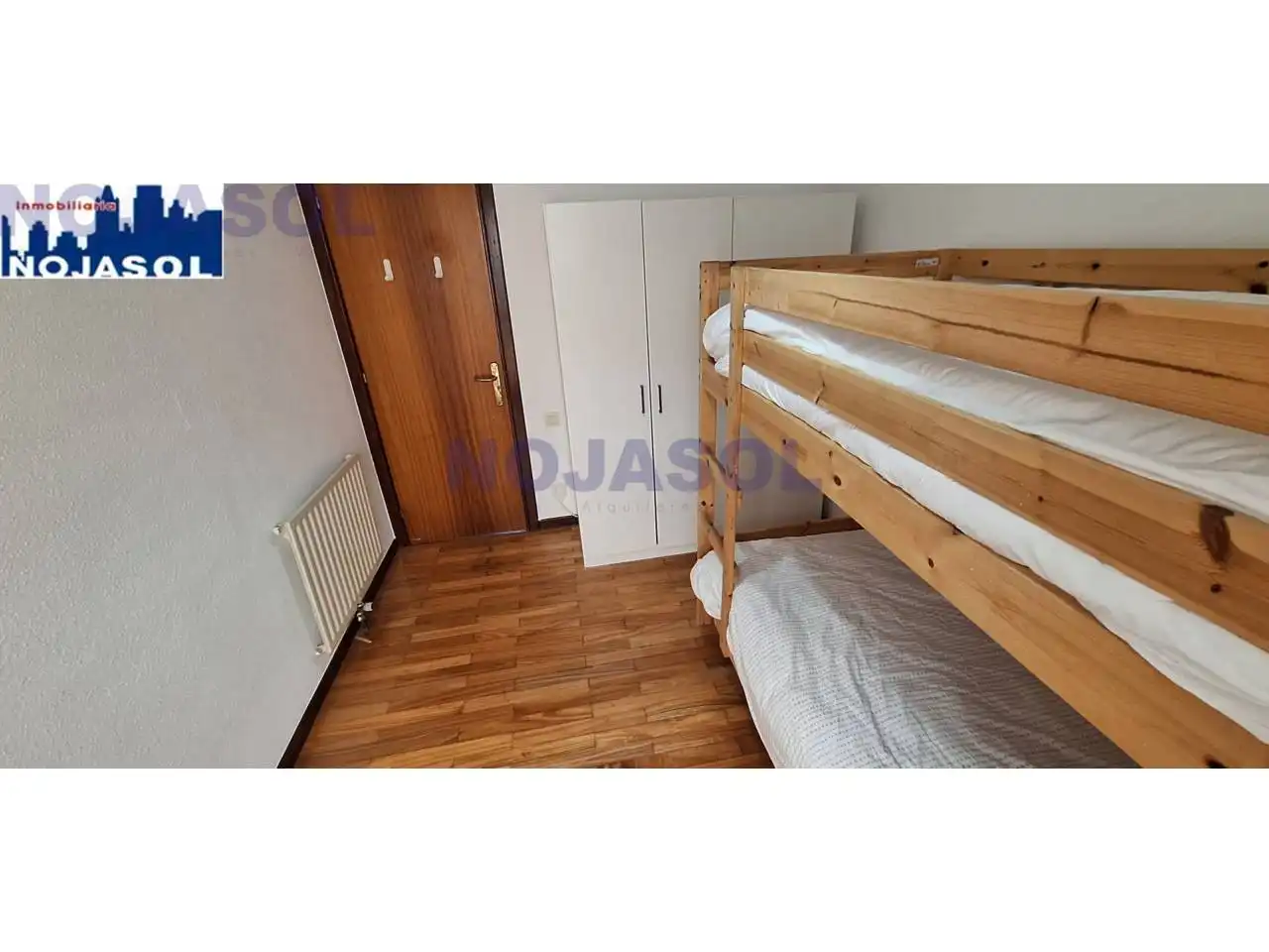 Wohnung zur Miete in Calle los pinares, 54, Ris