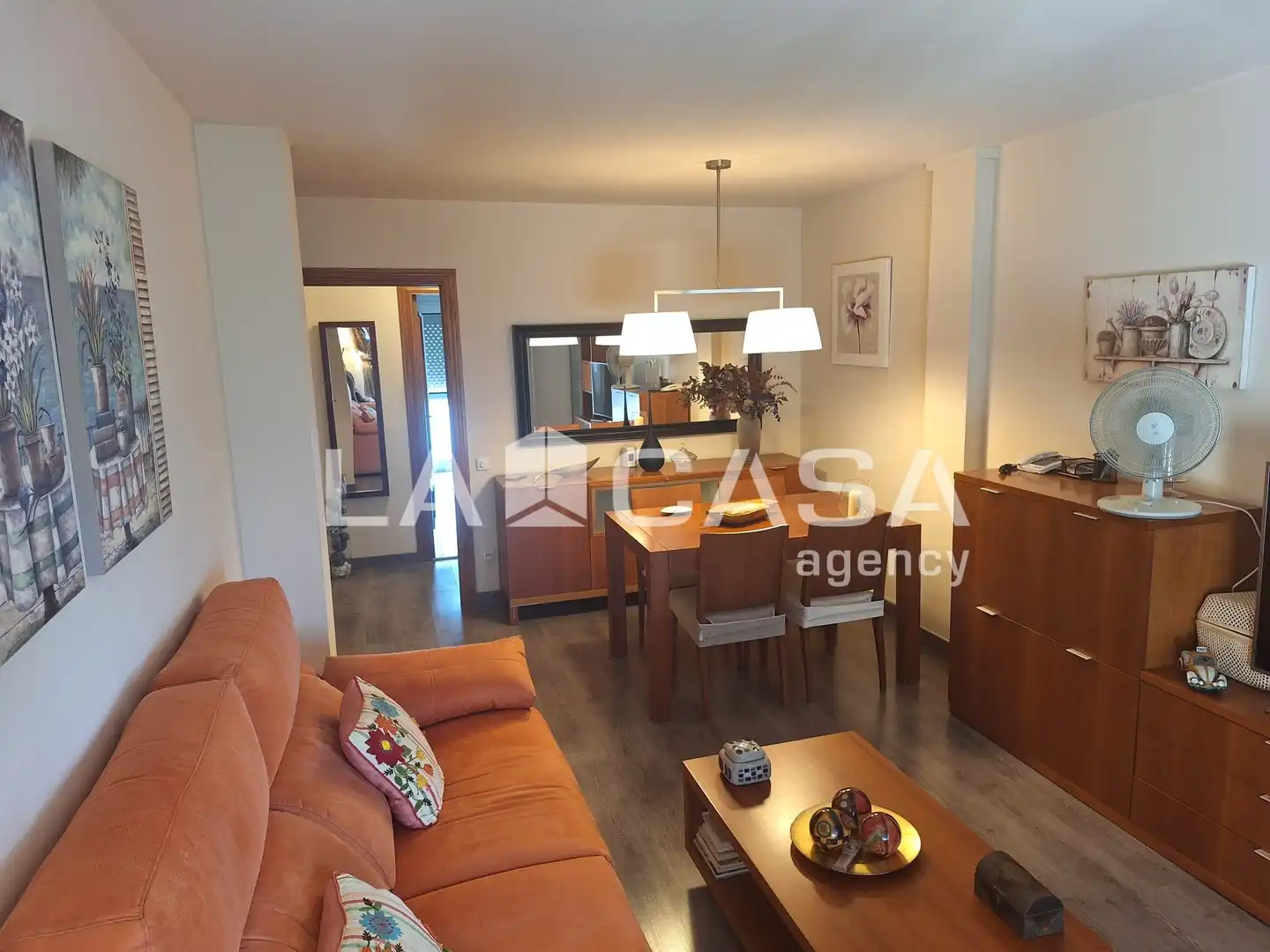 Habitación de Piso en venta en Santa Coloma de Gramenet con Calefacción y Jardín privado