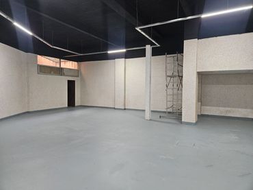 Gewerbefläche zur Miete in Dr. Gimbernat