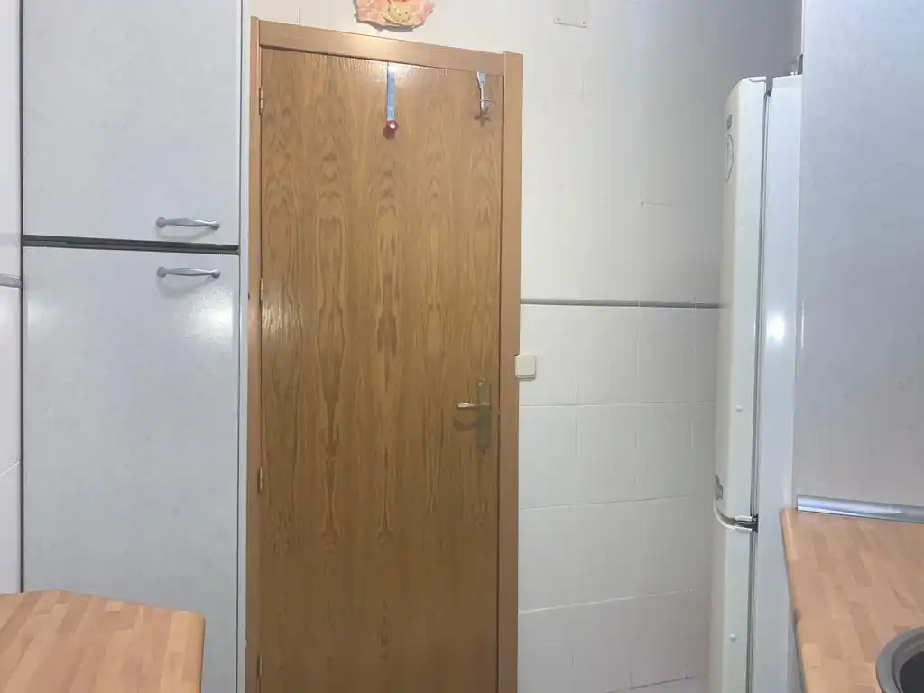 Kitchen of Ground floor for rent in Madrid  with Air Conditioner and Heating