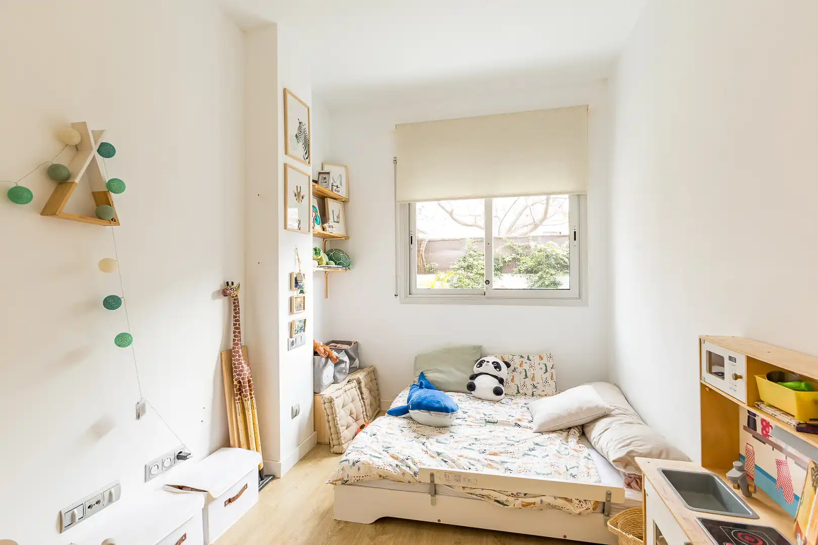 Schlafzimmer von Wohnungen zum Verkauf in Sitges mit Klimaanlage, Heizung und Privatgarten