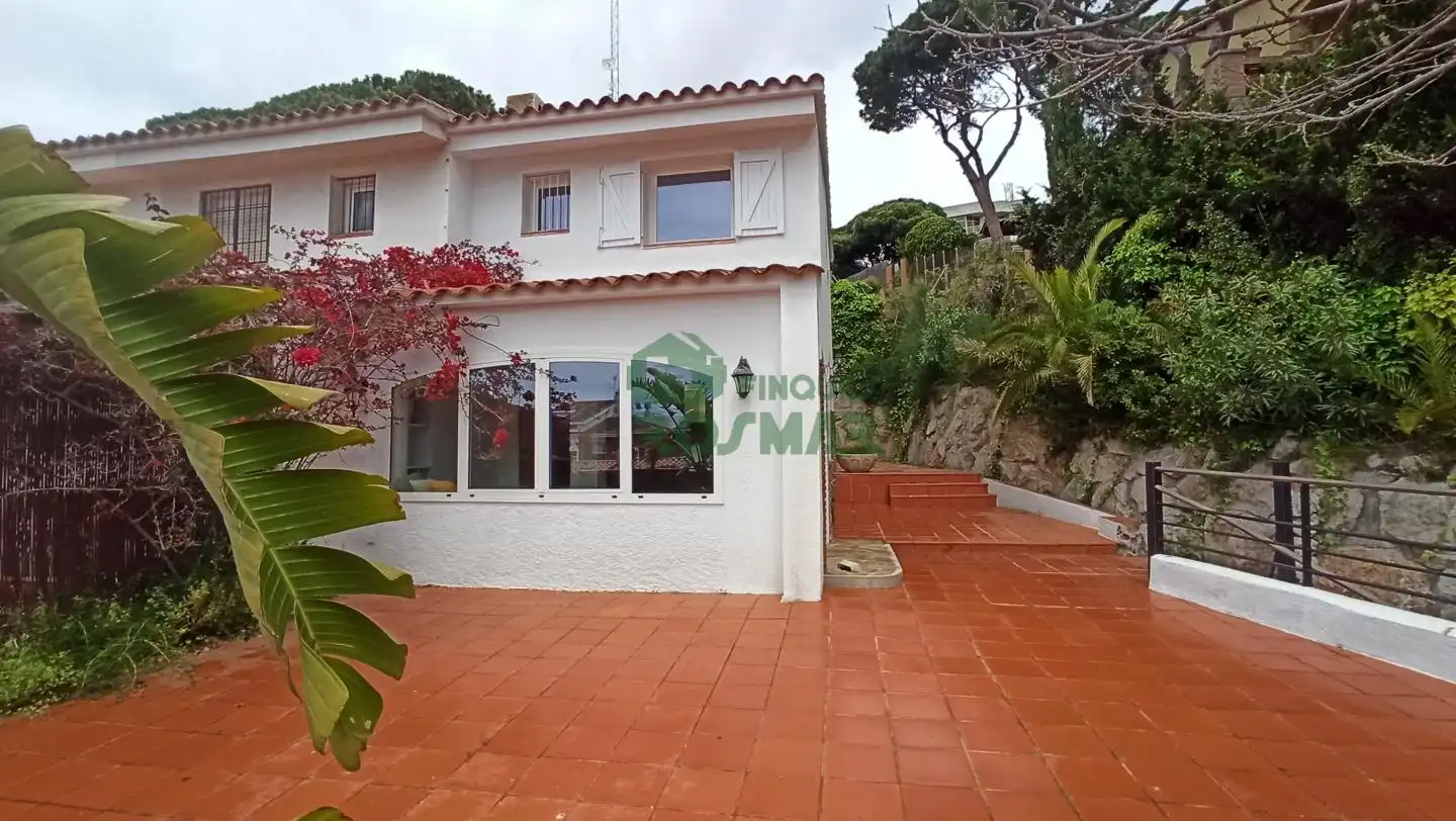 Casa amb piscina en venda a Fenals, imagen 30