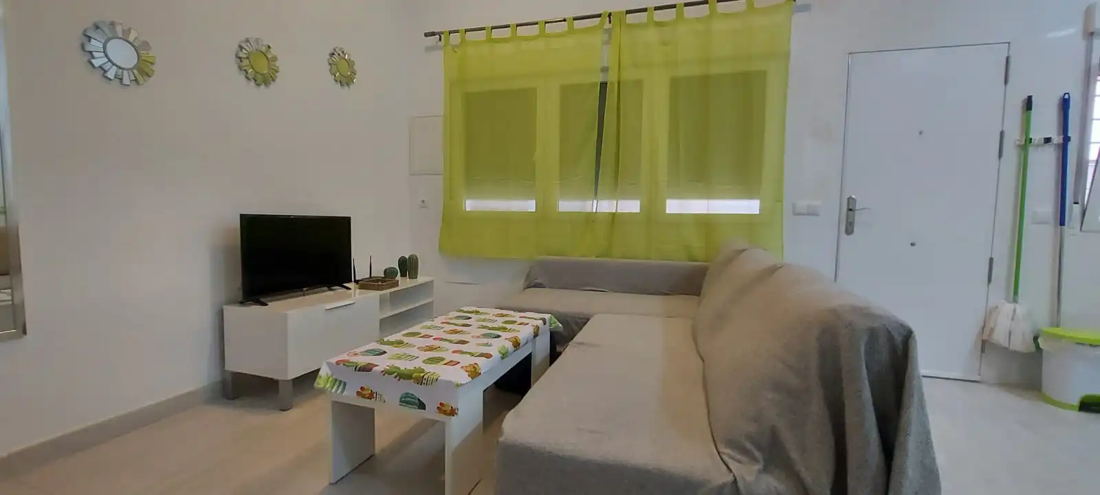 Sala de estar de Estudio de alquiler en Málaga con Amueblado