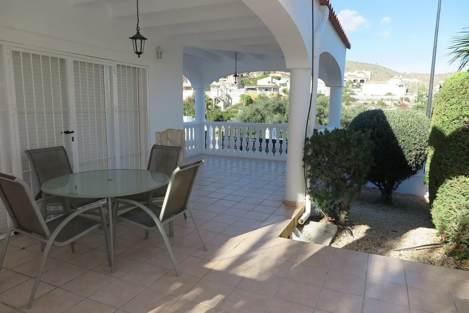Terrassa de Casa o xalet en venda en El Campello amb Aire condicionat, Jardí privat i Terrassa