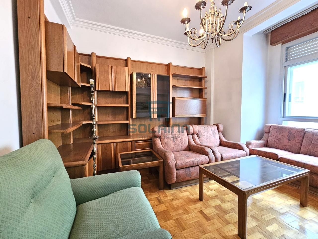 Sala de estar de Piso en venta en Ourense Capital  con Calefacción, Parquet y Trastero