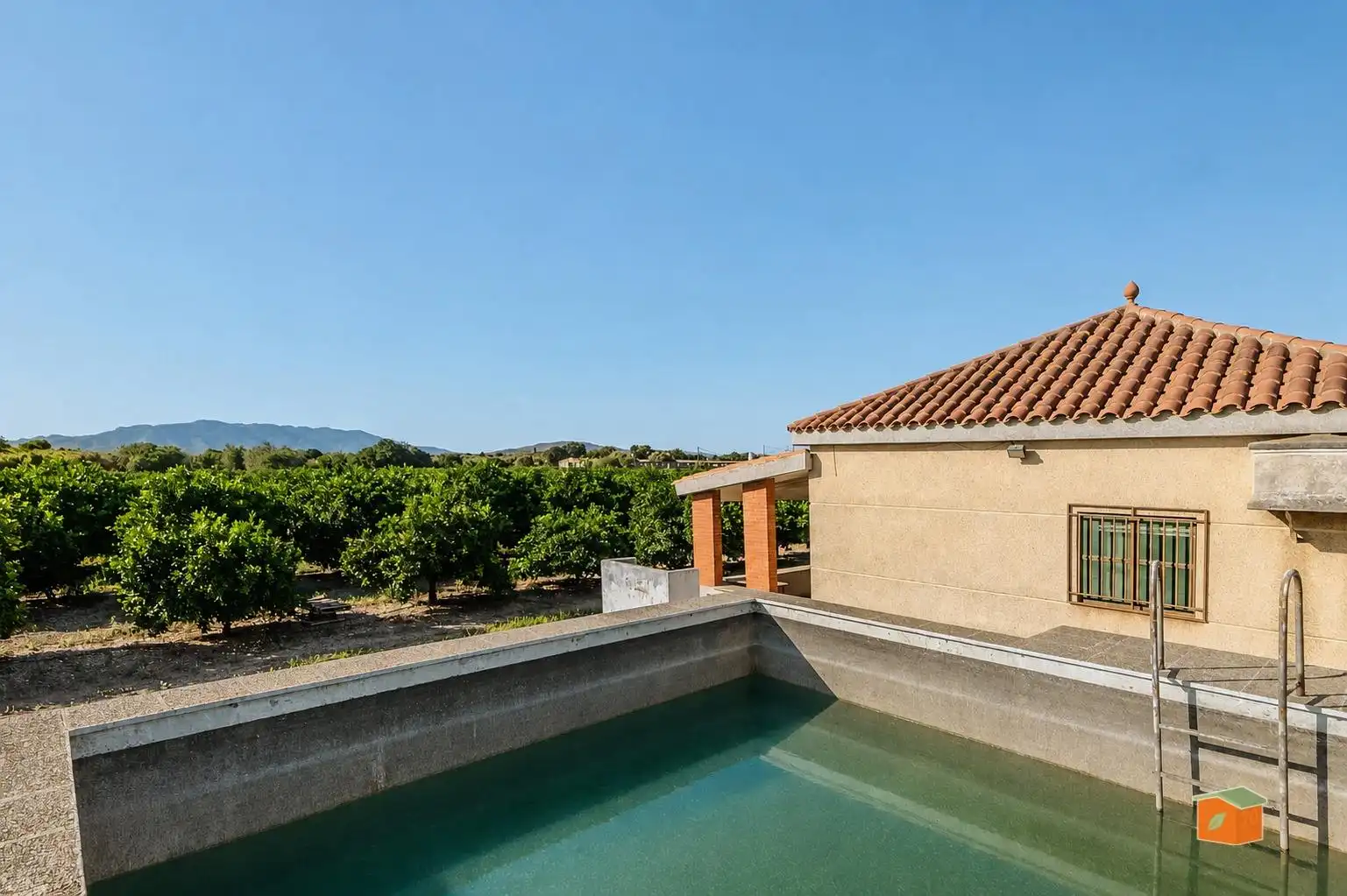 Piscina de Finca rústica en venta en Santa Bàrbara con Trastero y Amueblado
