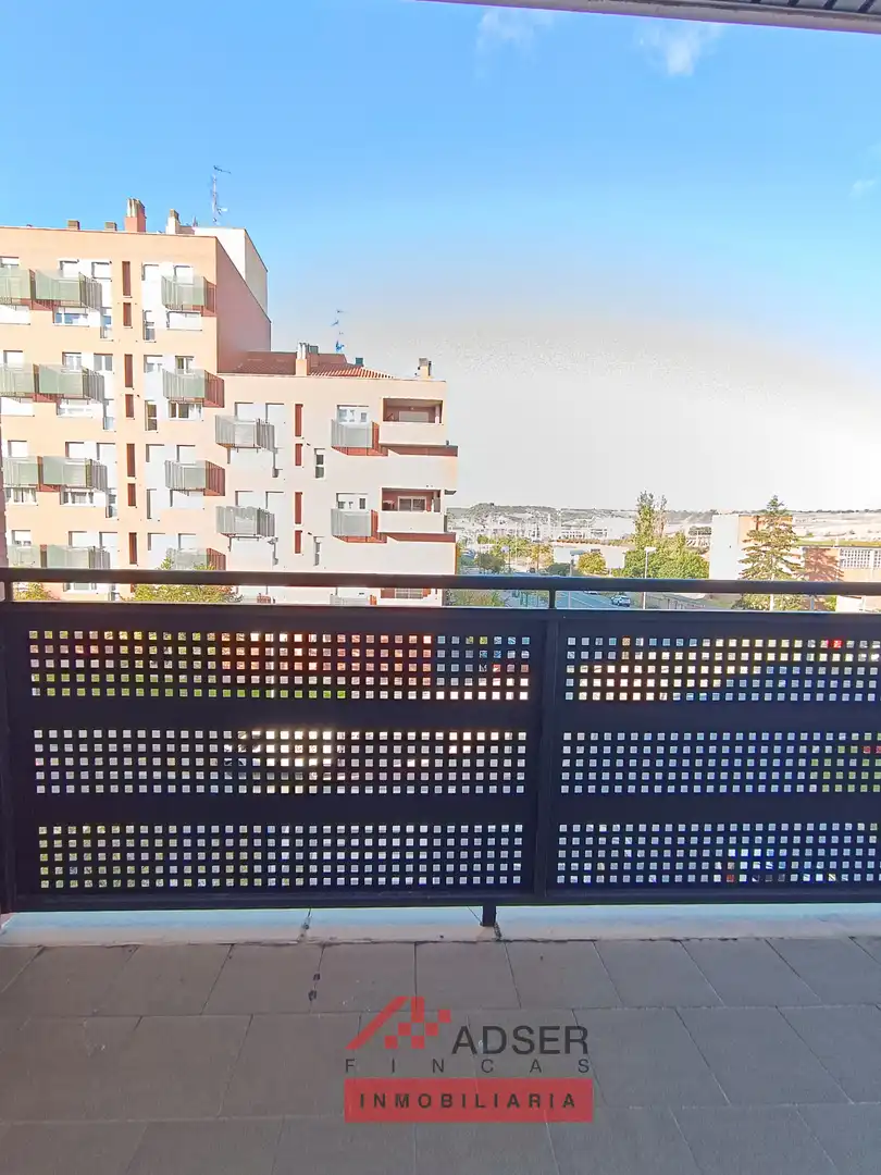 Piso en venta en Logroño - AV BURGOS, El Arco