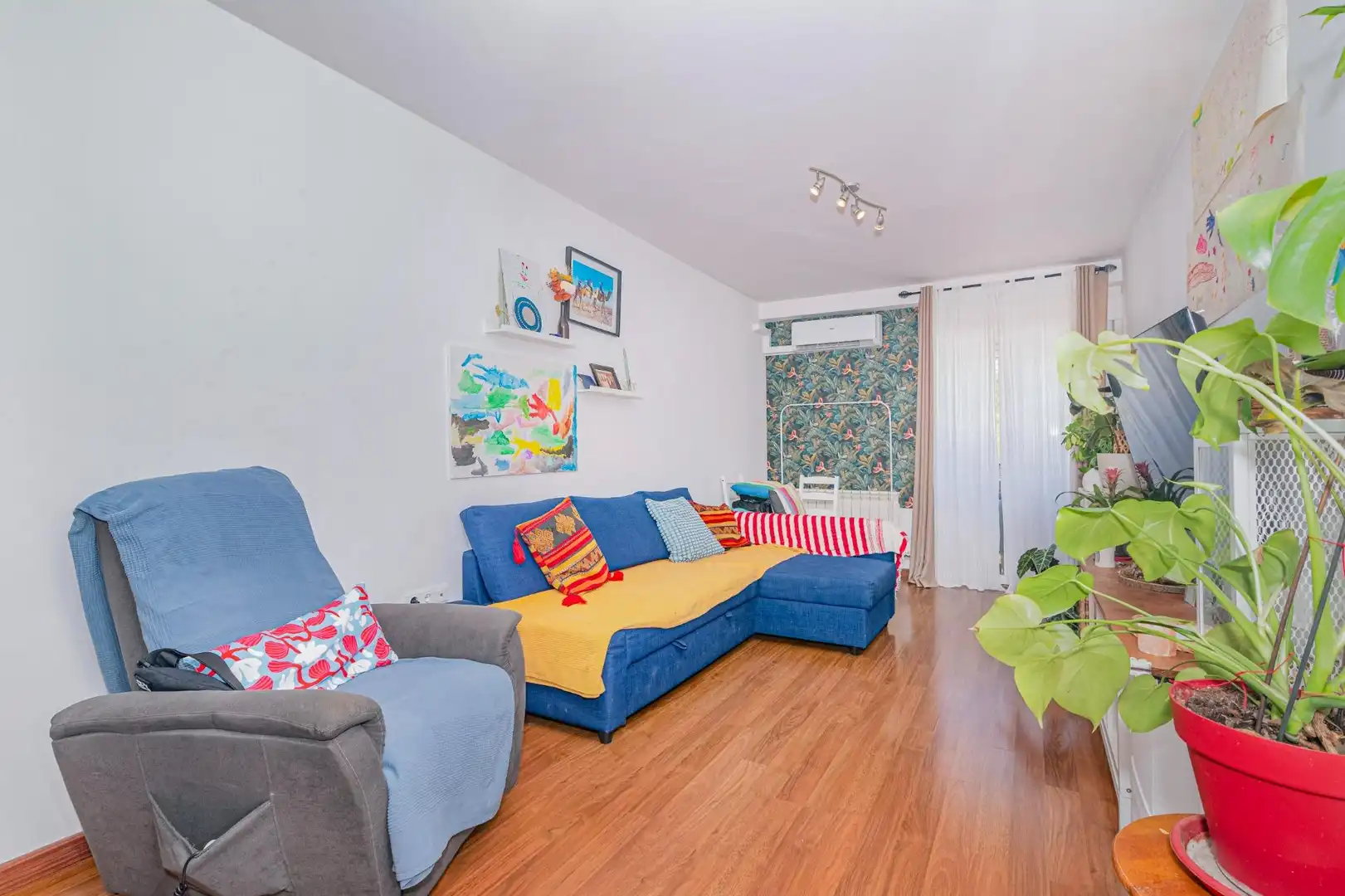 Sala de estar de Piso en venta en La Zubia con Aire acondicionado y Calefacción