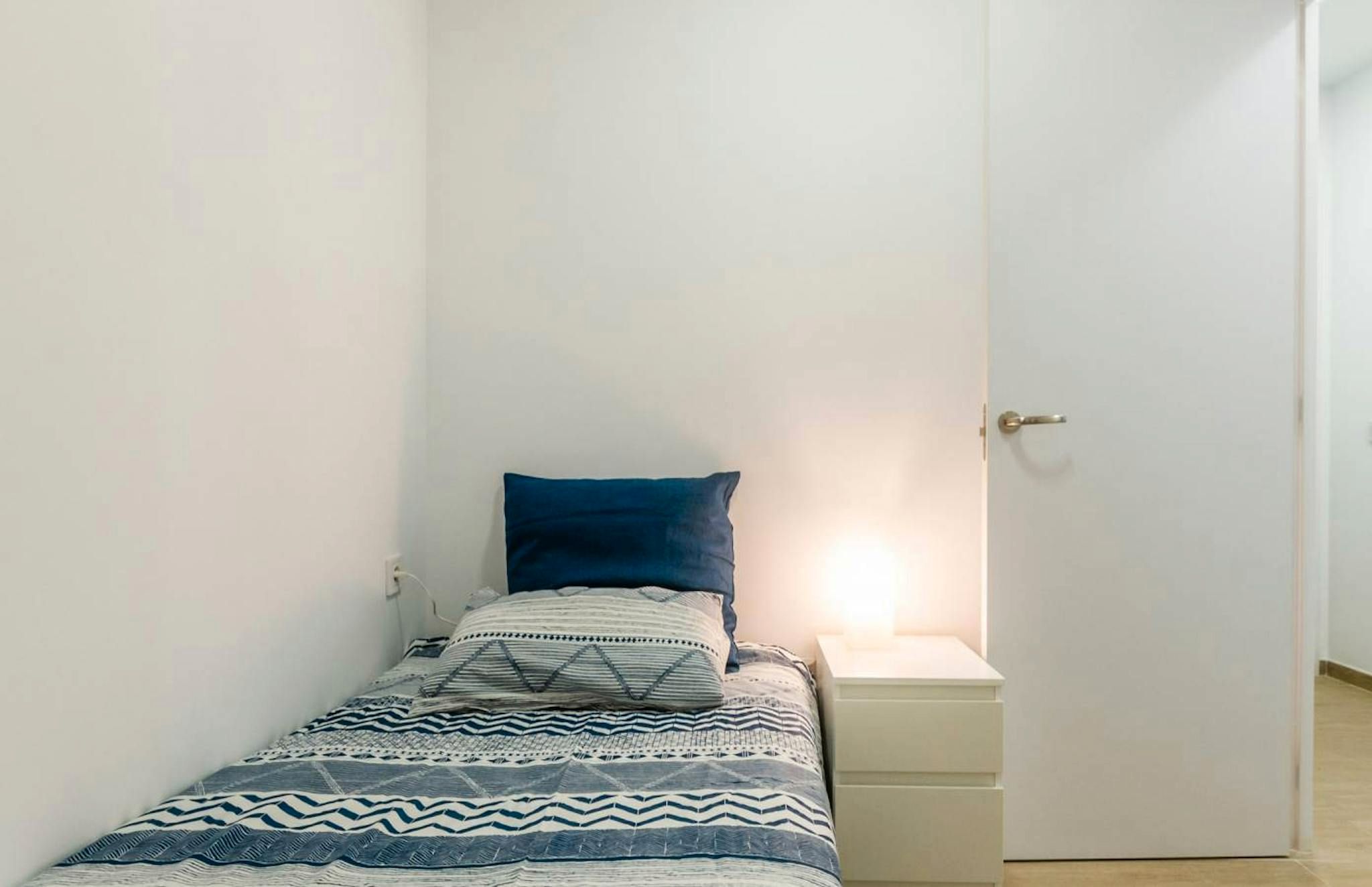 Pis de lloguer a N/A, Hostafrancs