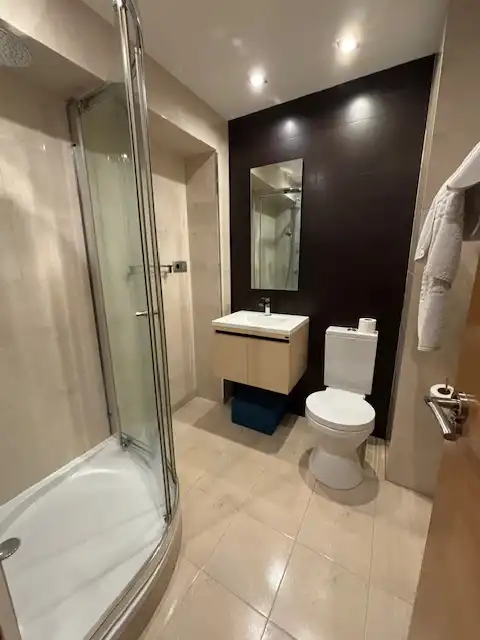Bathroom of Flat for rent in Ferrol  with Heating, Parquet flooring and Furnished