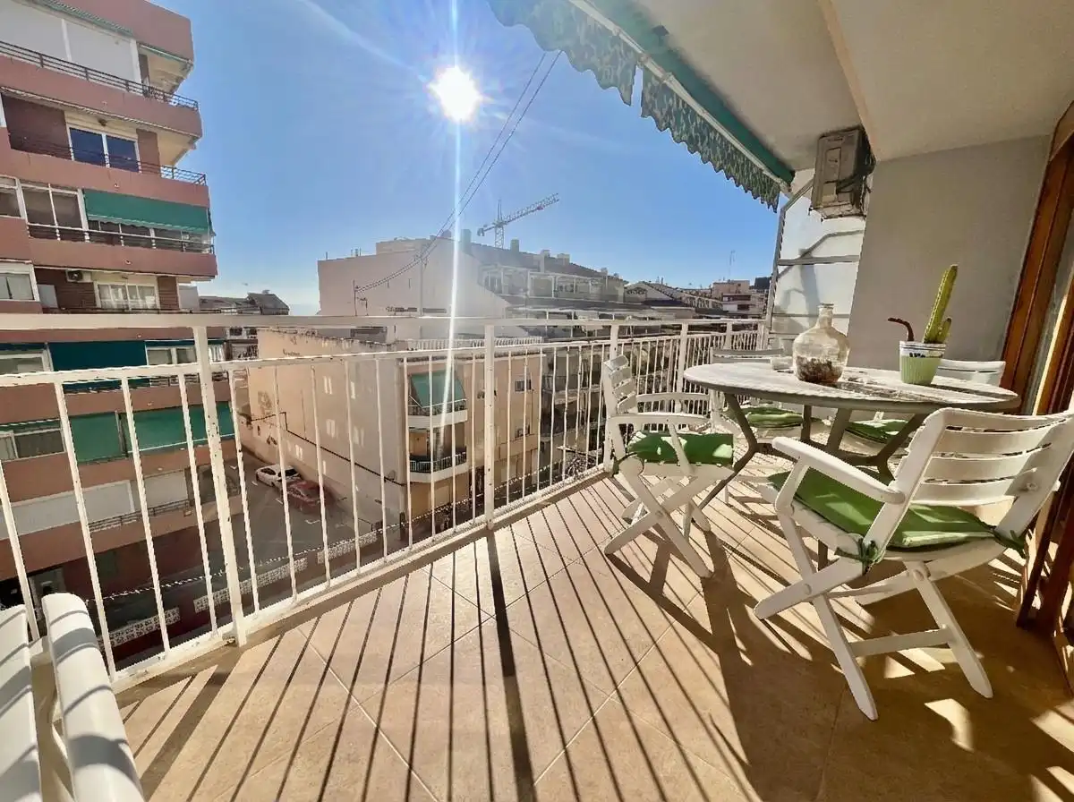 Terrasse von Wohnung zum Verkauf in El Campello mit Klimaanlage, Terrasse und Balkon